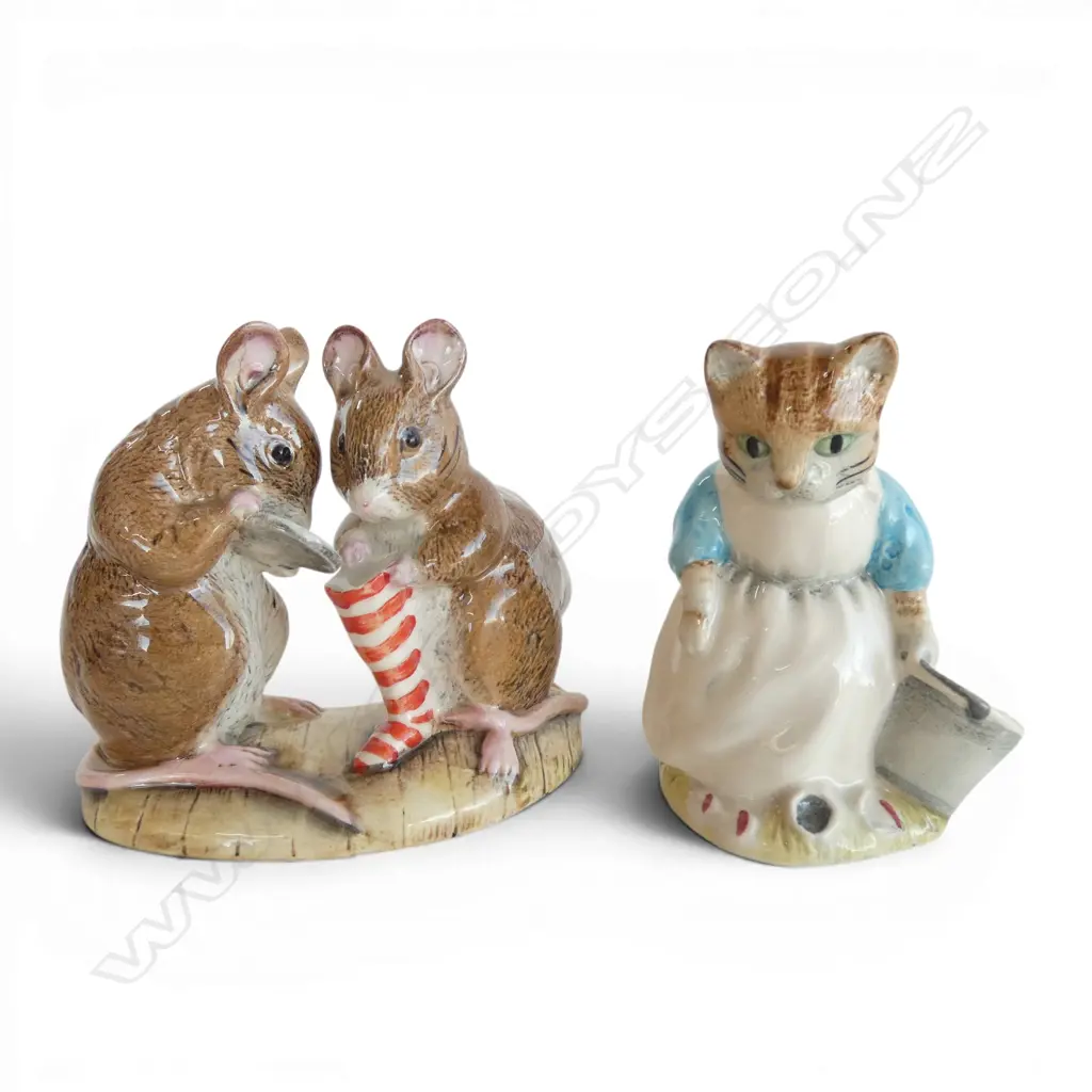 2 ROYAL ALBERT BEATRIX POTTER FIGS 'Ribby & the Patty Pan' 'The Christmas stocking', H.80m, both brown crown backstamp Image 1++