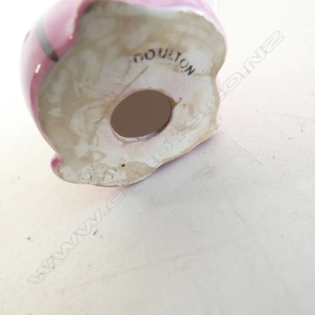 ROYAL DOULTON RARE PINK BONZO MINIATURE FIGURINE, H.50mm Image 1++