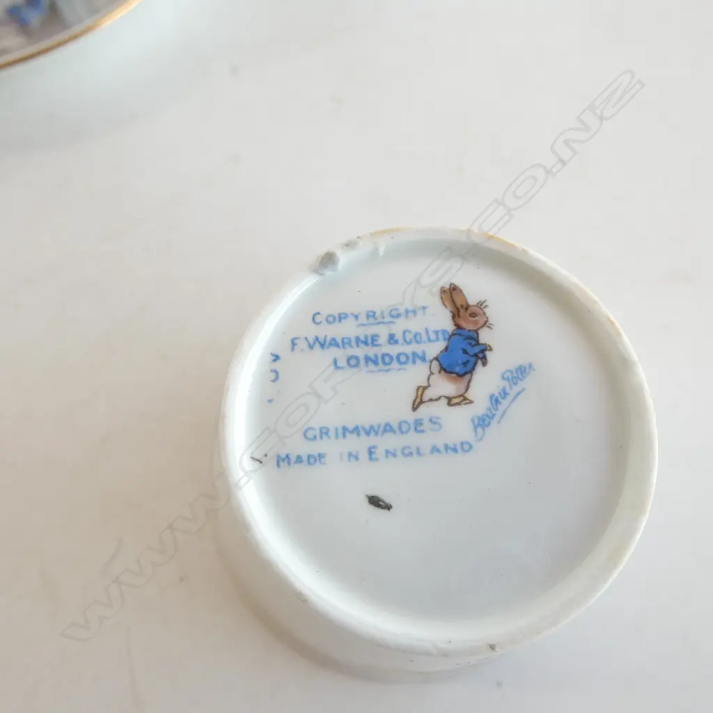 VINTAGE GRIMWADES PETER RABBIT NURSERY TEASET, TEAPOT M/S 4xC/S 2xPlates Image 1++
