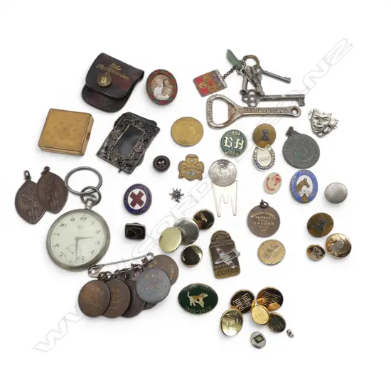 ASST. SML COLLECTABLES; POCKET WATCH, VINTAGE KEYS ETC & BAG BADGES