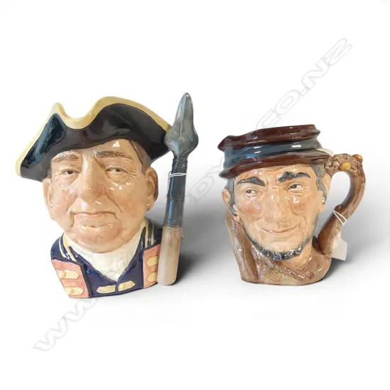 2 LARGE SIZE ROYAL DOULTON CHARACTER JUGS WILLIAMSBURG GAURDSMAN & JOHNNY APPLESEAD H160MM