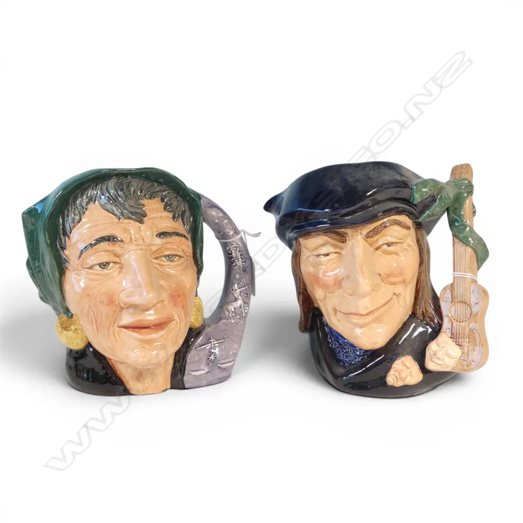 2 LARGE SIZE ROYAL DOULTON CHARACTER JUGS SCARAMOUCHE &THE FORTUNE TELLER H170MM Image 1++
