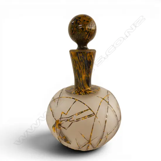 AMANDA LOUDEN ETCHED GLASS DECANTER H220MM