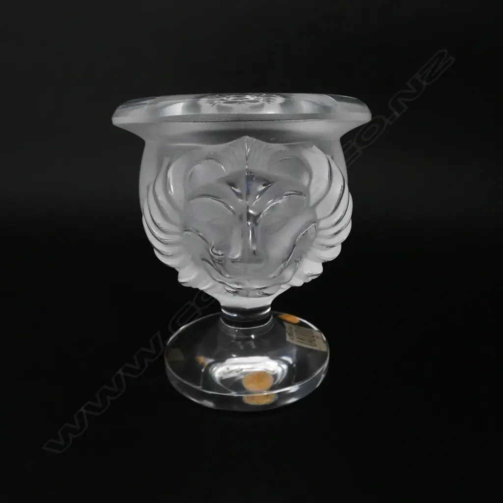 LALIQUE FRANCE CRYSTAL CANDLE HOLDER etched to base H.95mm Image 1++