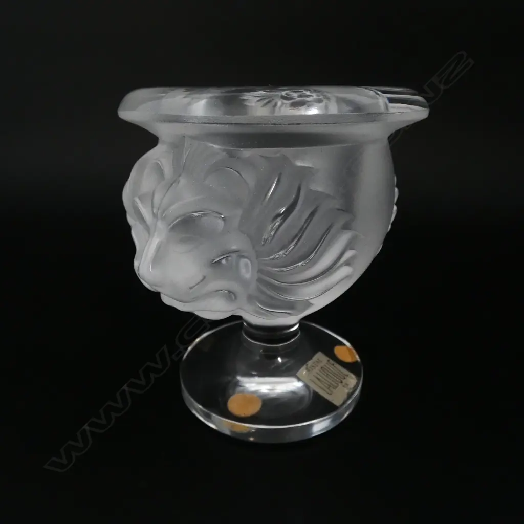 LALIQUE FRANCE CRYSTAL CANDLE HOLDER etched to base H.95mm Image 1++