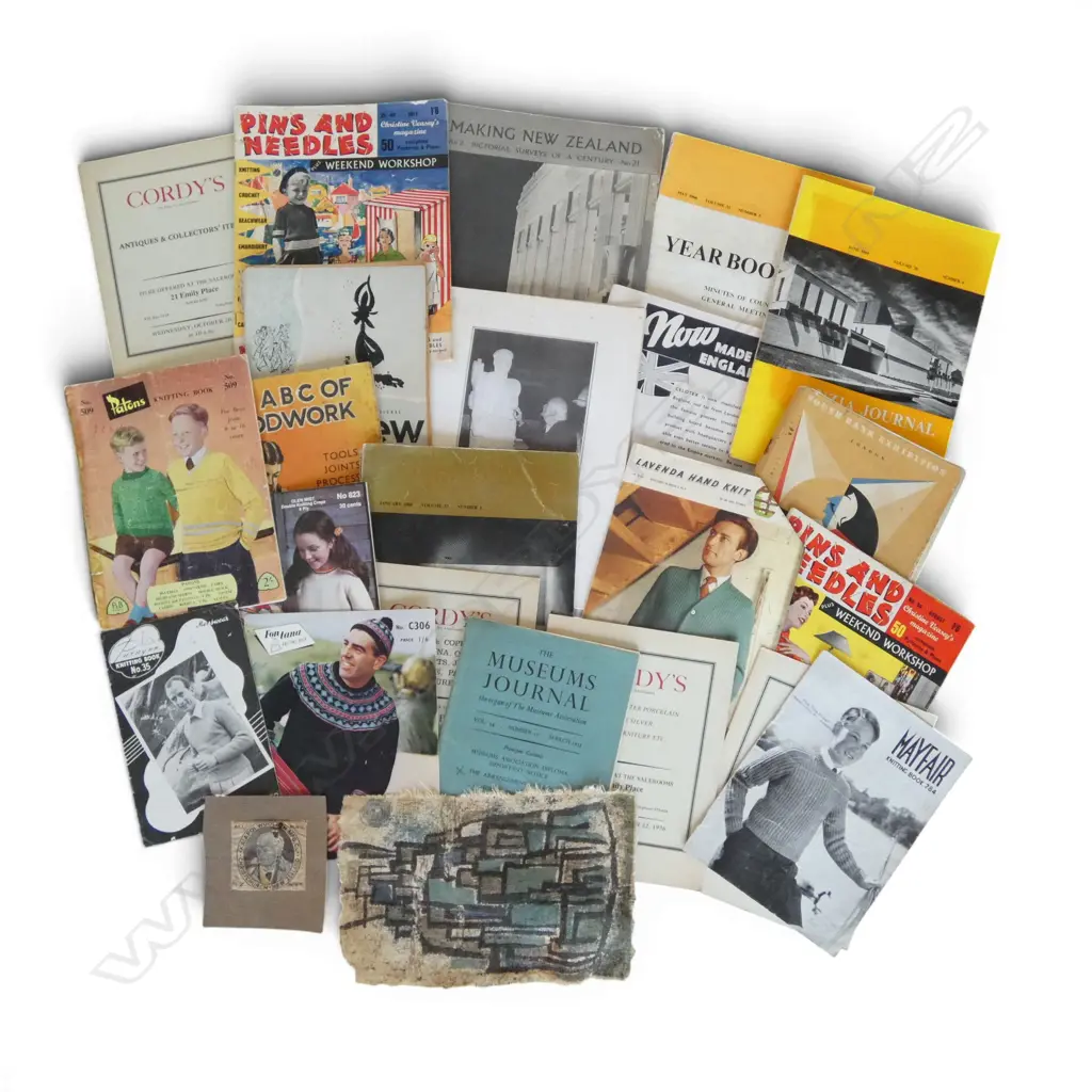 ASST. VINTAGE MAGAZINES, ARTS INTEREST Image 1++