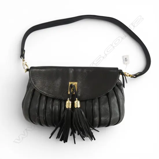 MI PIACI BLACK HANDBAG with tassels
