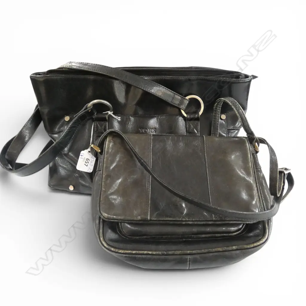 BLACK LEATHER HANDBAG "YORK" design with small leather shoulder bag showing wear Image 1++