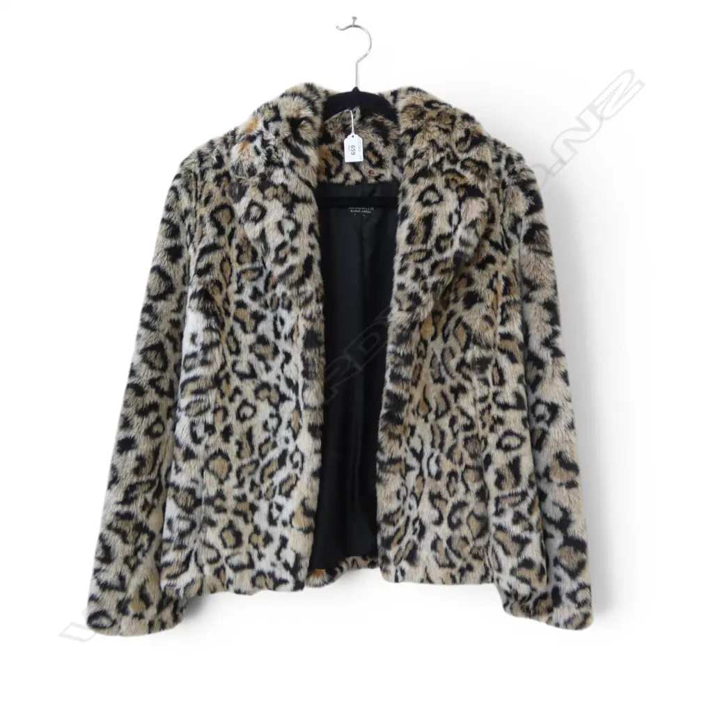 FAUX FUR JACKET MEREDITH LABEL SIZE 10  AS NEW Image 1++