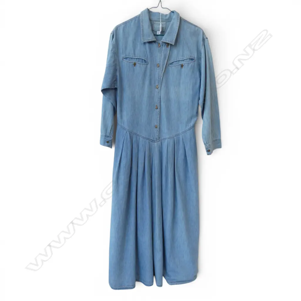 "VAMP" DENIM RETRO DRESS SIZE 10 (great condition) Image 1++
