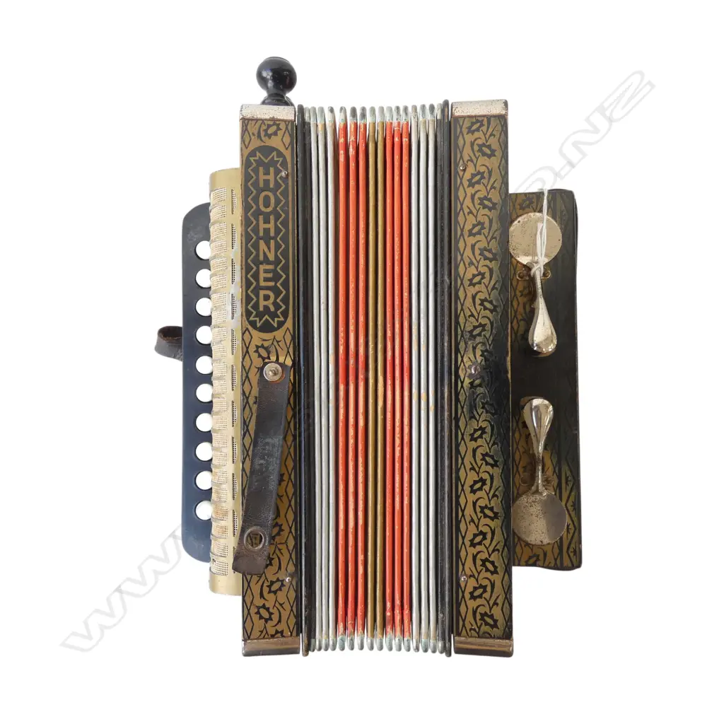 HOHNER ACCORDIAN W.320mm Image 1++
