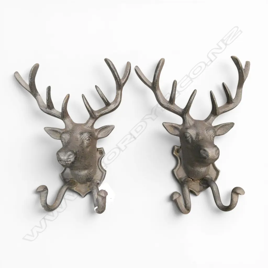 PR OF CAST IRON DEER HEAD COAT HOOKS H260MM  Image 1++