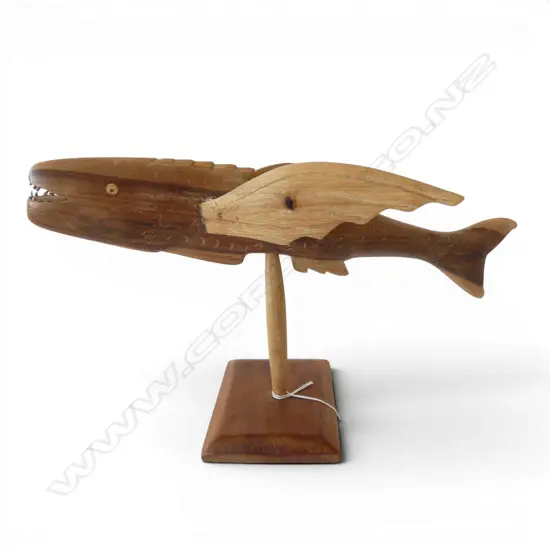 PITCAIRN ISLANDS FLYING FISH CARVED WOOD SCULPTURE L.400mm