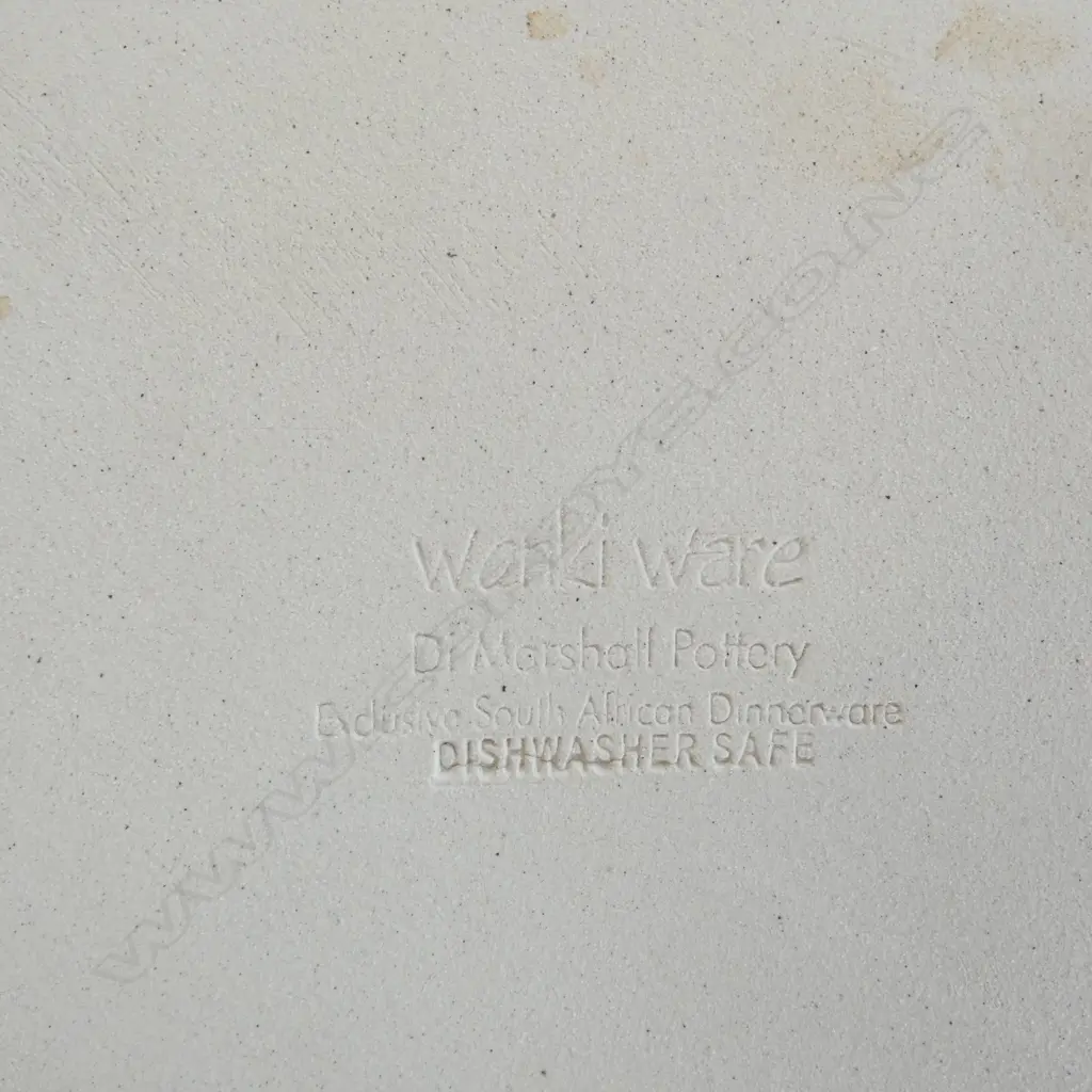 4 'WONKI WEAR' DINNER PLATES (2+2) 315mm dia Image 1++