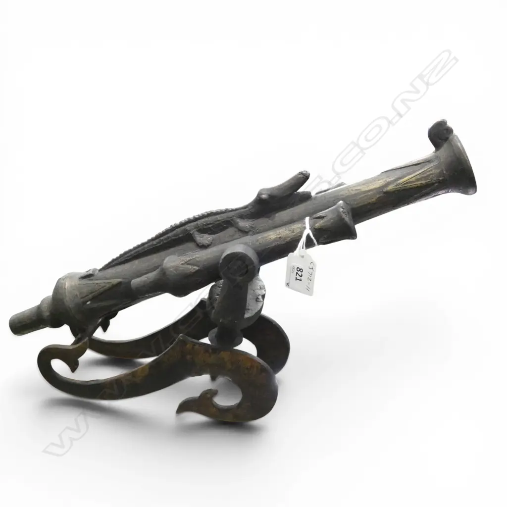 BRONZE ORNAMENTAL CANNON L430MM  Image 1++