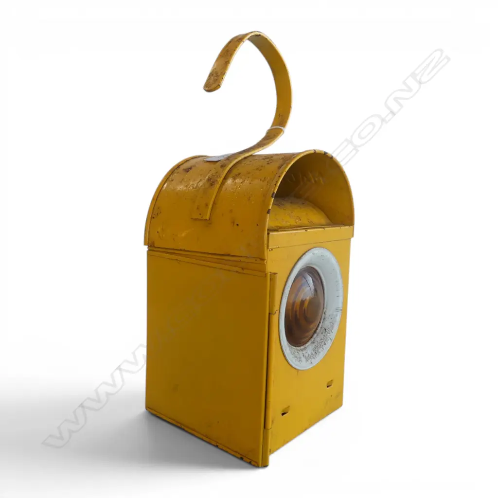 MAGNET ROAD LAMP WITH KEROSENE BURNER H.360mm Image 1++