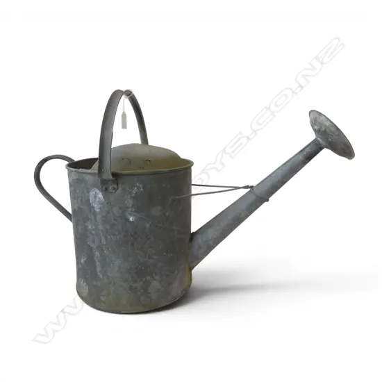 VINTAGE GALVINISED TIN WATERING CAN H.420mm