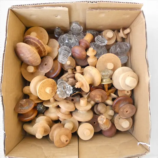 ASST. FURNITURE KNOBS; WOODEN ETC