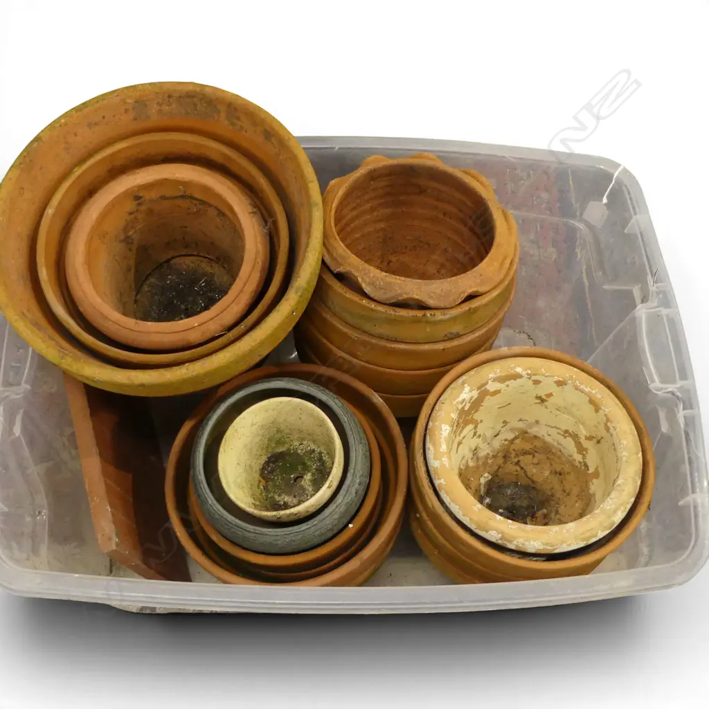 TERRACOTTA GARDEN PLANT POTS Image 1++