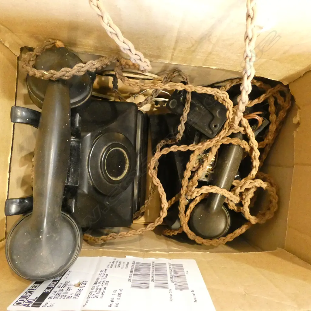 2 VINTAGE TELEPHONES Image 1++