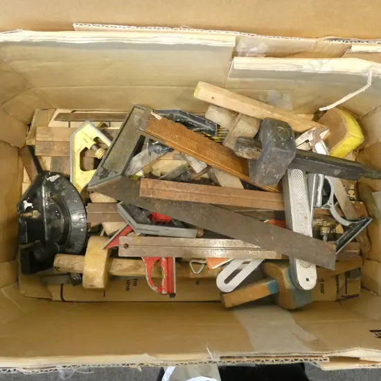 ASST. VINTAGE MEASURE TOOLS 