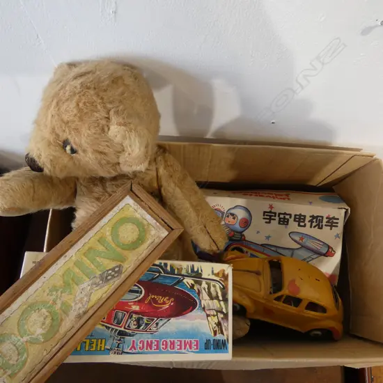 ASST. VINTAGE TOYS INCL. 'UNIVERSE TELEVIBOAT', BOXED