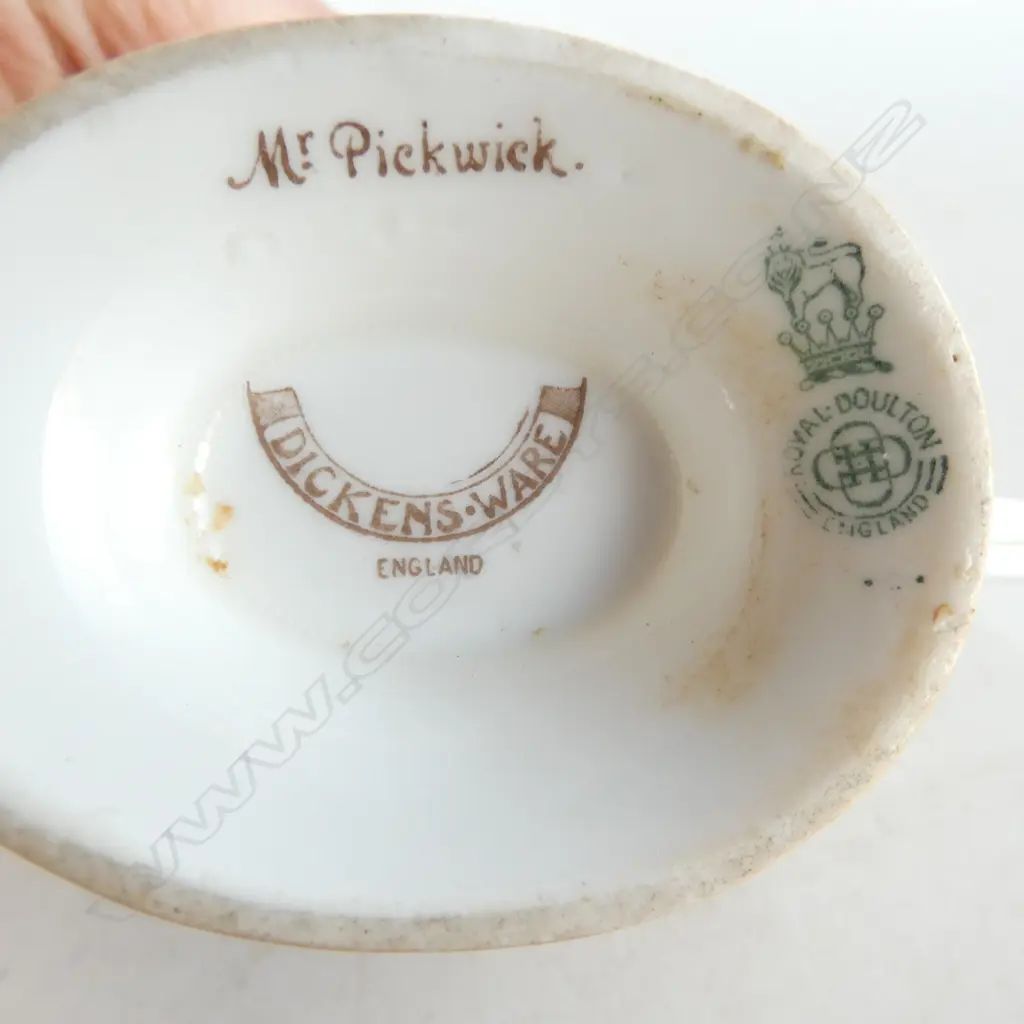 2 PCS ROYAL DOULTON DICKENS WARE, VASE, H.80x170mm & LIDDED JAM POT in PLATED CRADLE, H.120mm tarnished Image 1++