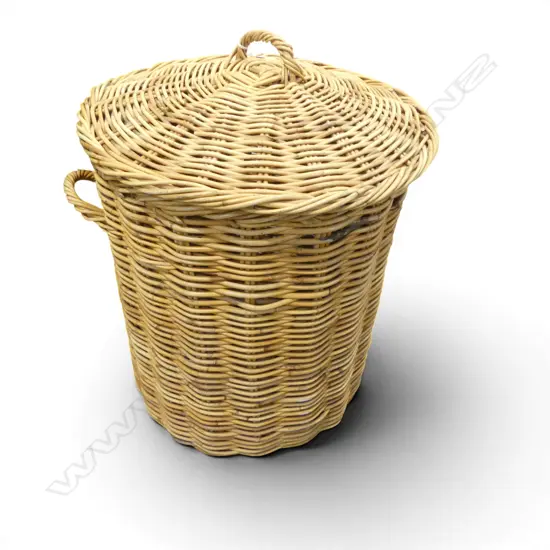 WOVEN CANE LIDDED LAUNDRY HAMPER H.600mm