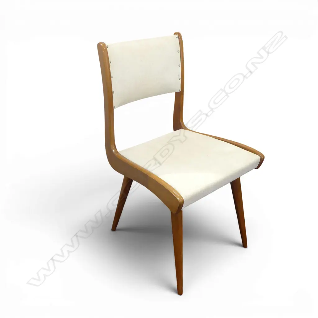 JON JANSEN VINTAGE CHAIR Image 1++