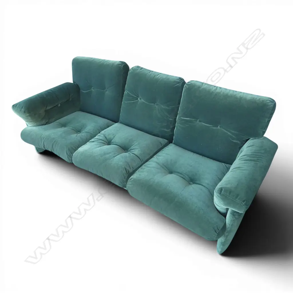TOBIA & AFRA SCARPA FOR B&B ITALIA 'CORONADO' SOFA IN 'BOTANICAL' GREEN VELVET 1900x900x800mm Image 1++