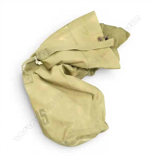 U.S MILITARY GREEN CANVAS LGE KIT BAG