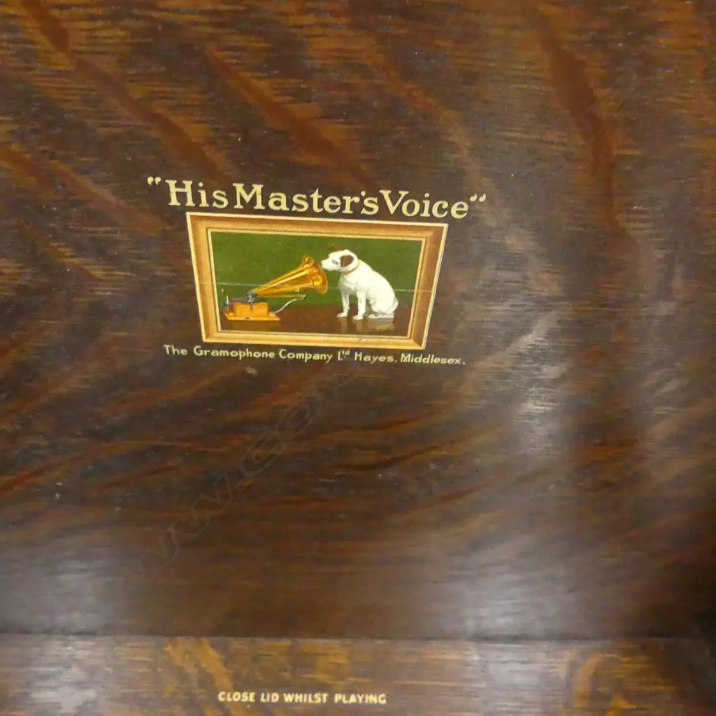 OAK UPRIGHT GRAMOPHONE + RECORD ALBUM Image 1++