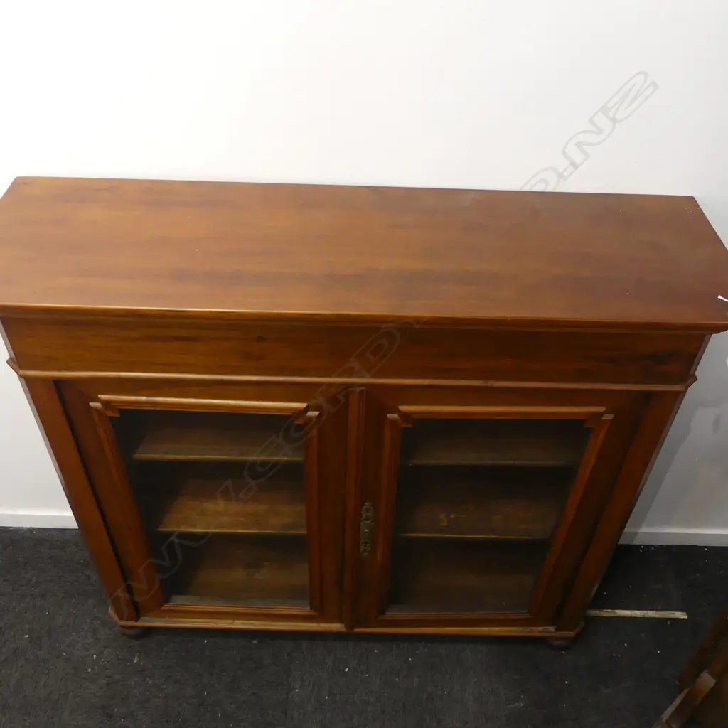 ANTIQUE GLAZED CABINET 1180x350x1070mm Image 1++