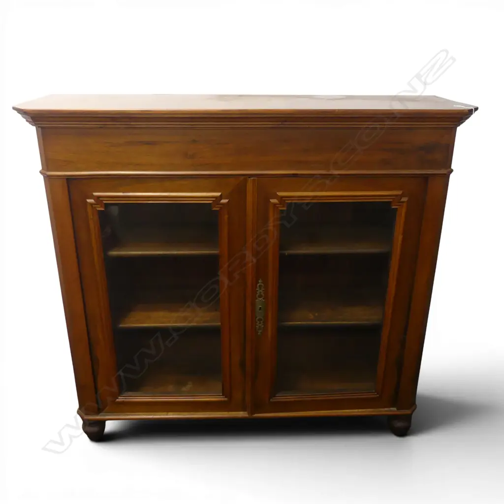 ANTIQUE GLAZED CABINET 1180x350x1070mm Image 1++