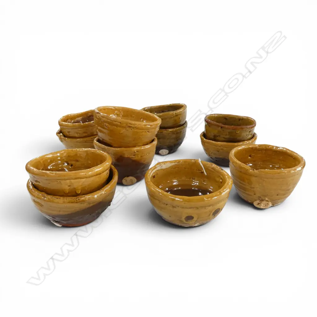 12 STUDIO POTTERY BOWLS 110mm dia Image 1++