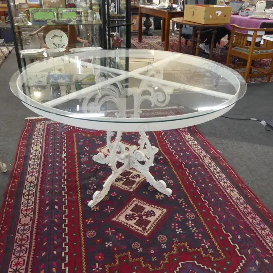 METAL PATIO TABLE BY UNDERWOOD OF INGLEWOOD, GLASS TOP 1220mm dia H.700mm