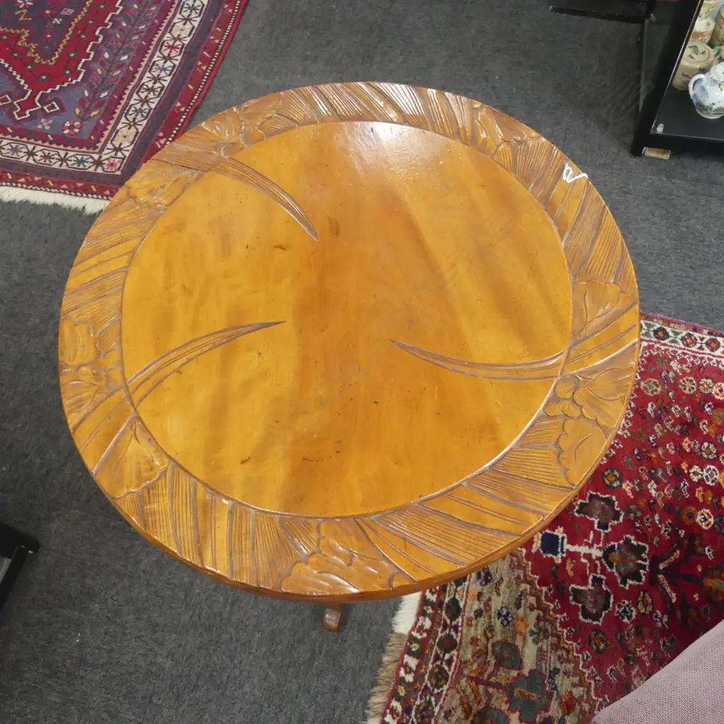 CARVED WOODEN SIDE TABLE H.670mm, 575mm dia Image 1++
