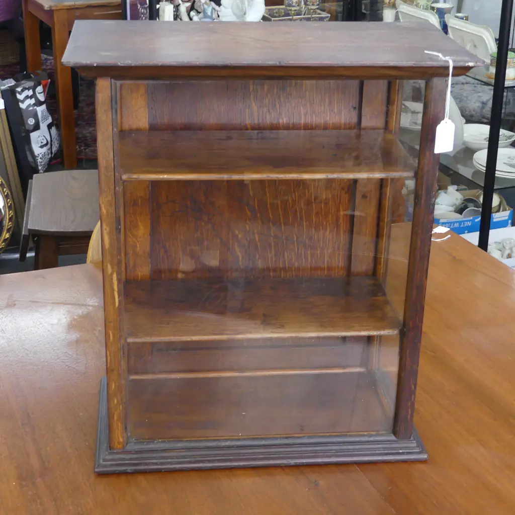 ANTIQUE OAK GLASS DISPLAY CABINET 440x230x510mm Image 1++