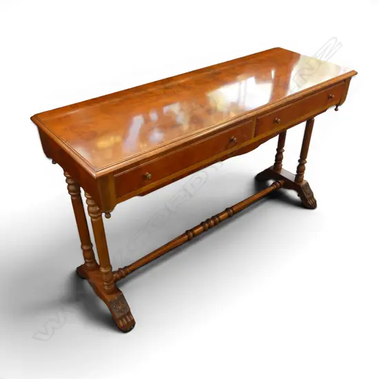 HALL TABLE 1210x430x720mm