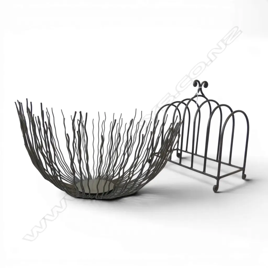 METAL WIRE FRUIT BOWL 400mm dia + RACK Image 1++