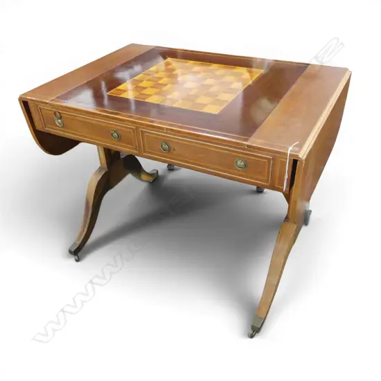 SOFA TABLE w. INSET BACKGAMMON / CHESS BOARD 1000x660x740mm