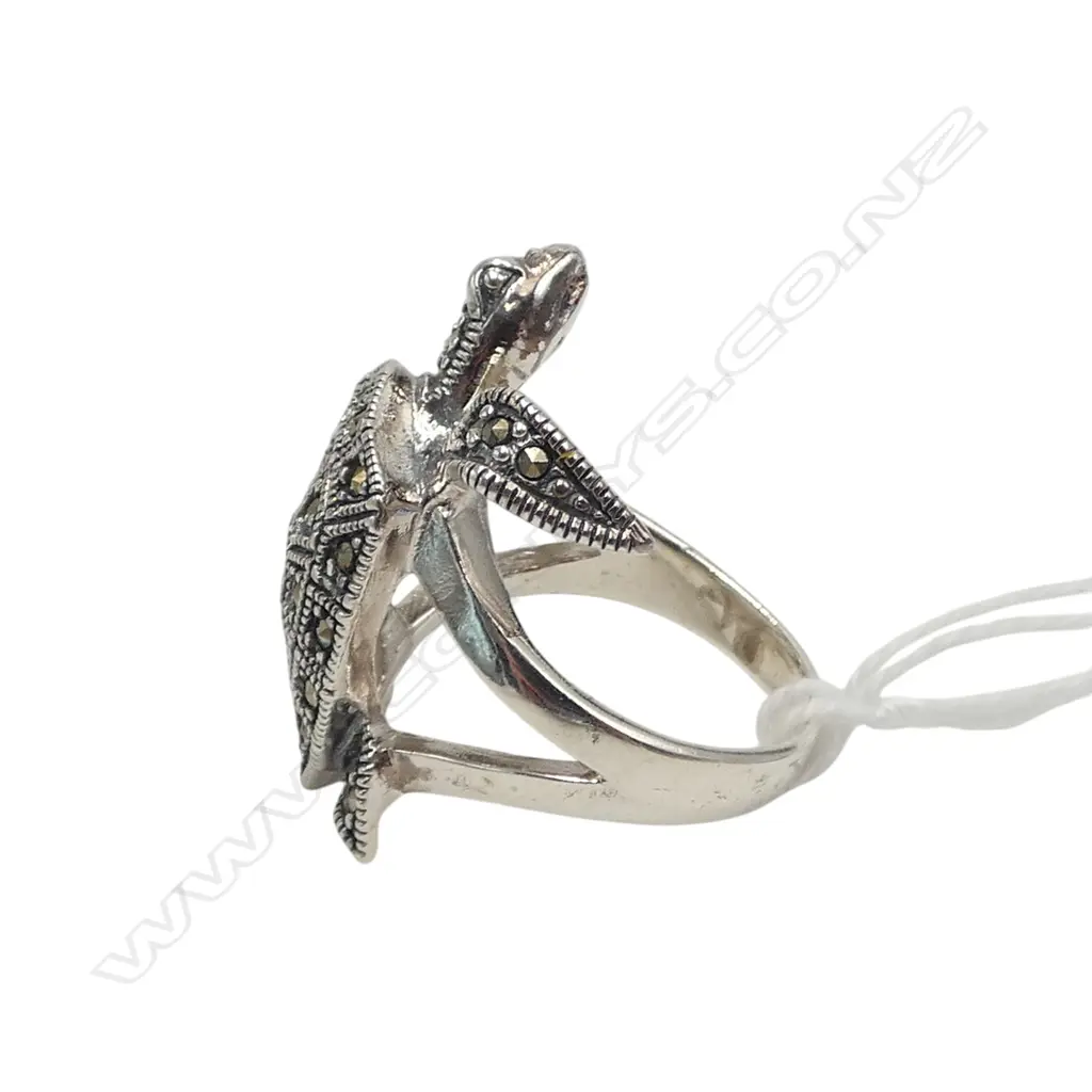 SILVER TURTLE FORM MARCASITE RING SIZE M1/2 Image 1++