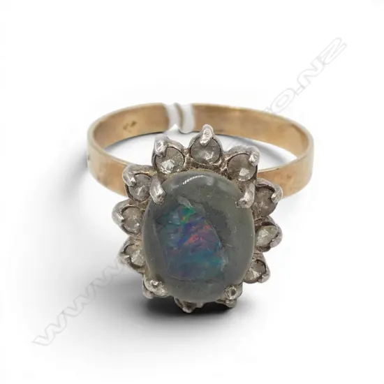 9CT RING WHITE SPINEL WITH WATER DAMAGED OPAL 3.3gms SIZE Q