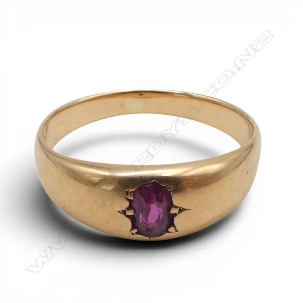 c1900 15ct gold RUBY GYPSY STYLE RING 5gms SIZE S Image 1++
