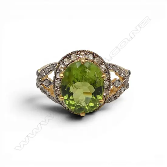 SILVER GILT PERIDOT AND ROSE CUT DIAMONDS RING SIZE N