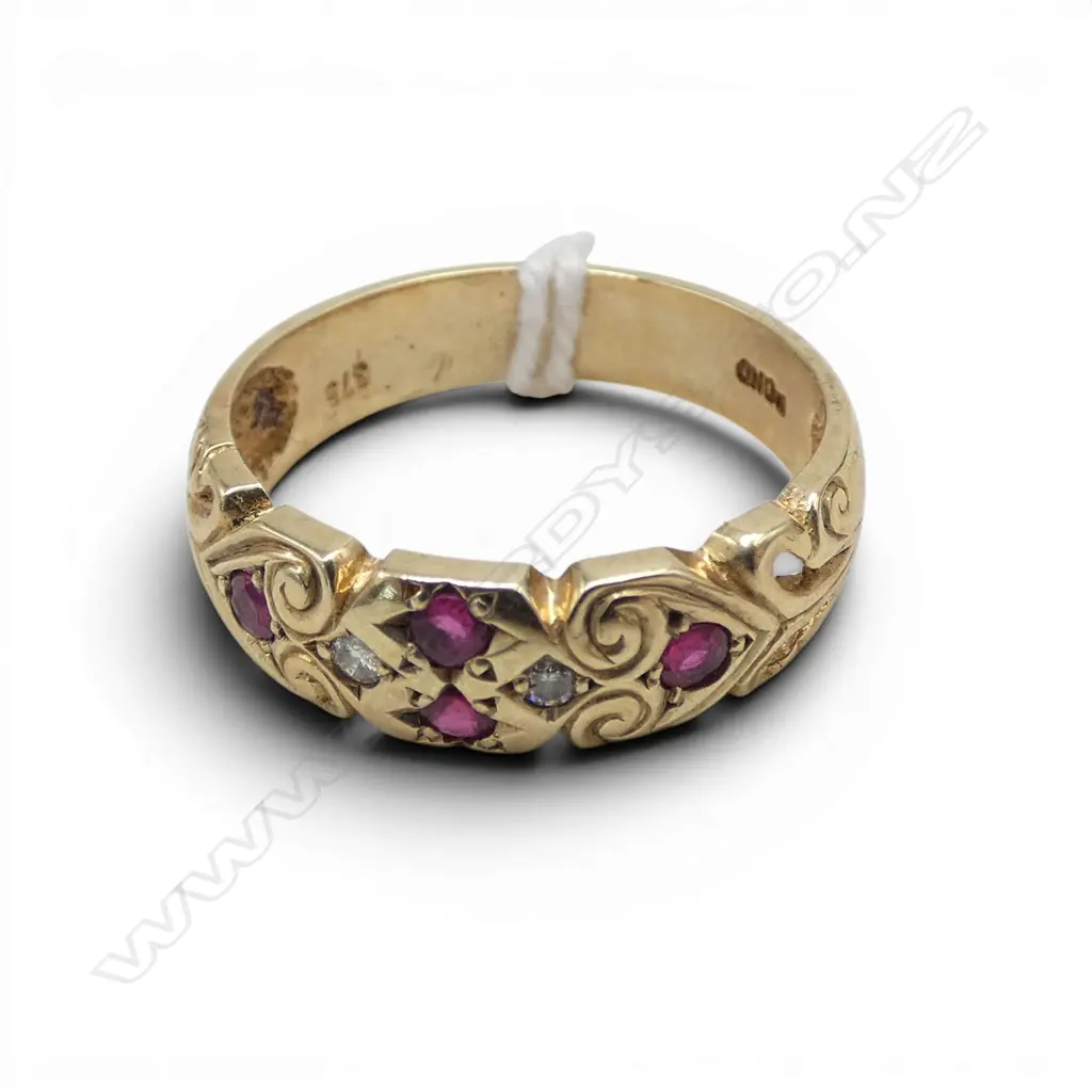 9CT GOLD RUBY AND DIAMOND BAND 3.60gms  SIZE O Image 1++