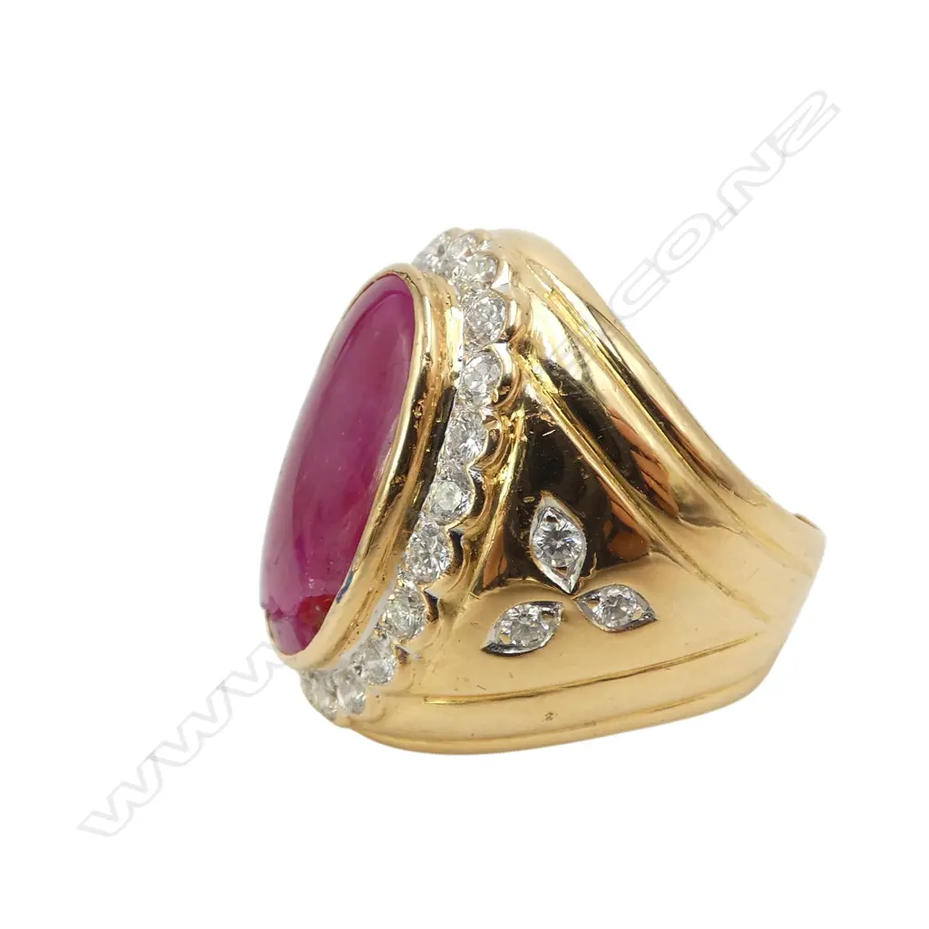 18ct gold and very large ruby (ruby faulted) and multi diamond (TDW. 2.2cts) ring. 24gms. SIZE X Image 1++