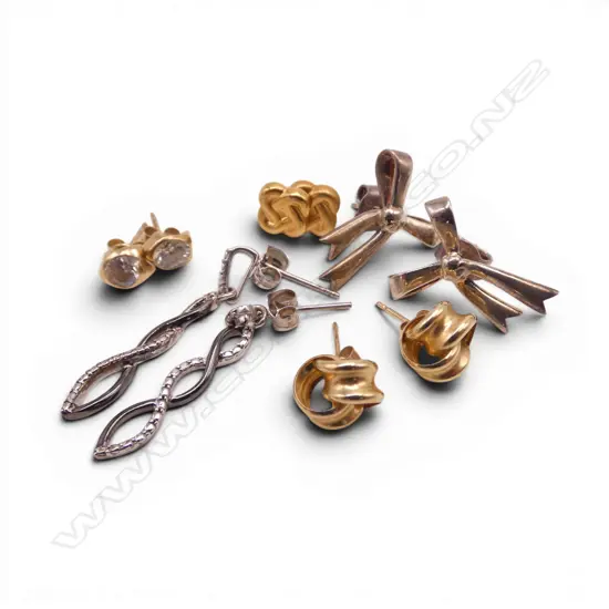3 PRS 9CT EARRINGS, 1.7gms + 2 OTHER (INCL. KAREN WALKER 925 BOW EARRINGS)