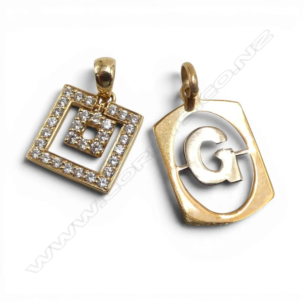 2 GOLD PENDANTS; 14CT 1.6gms & 9CT 0.8gms Image 1++