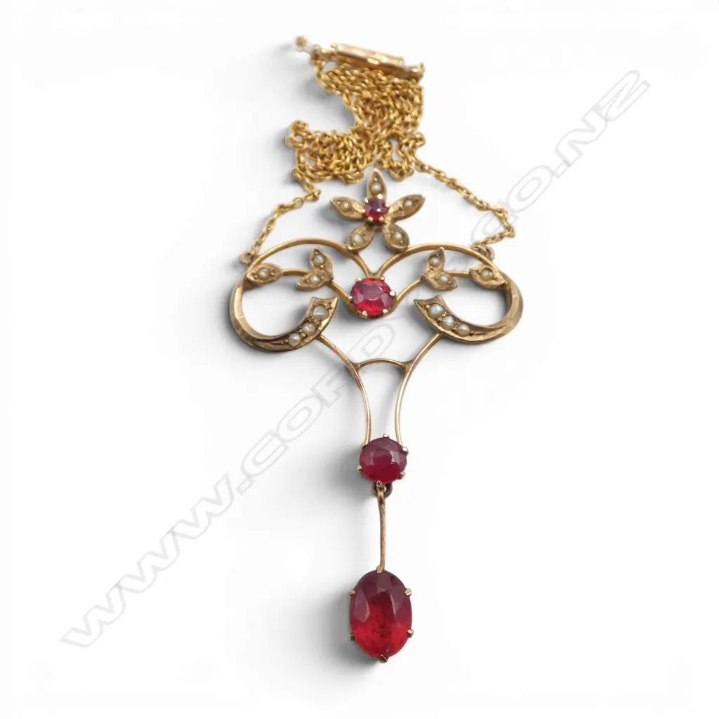 EDWARDIAN 9CT SEED PEARL & RED STONE PENDANT NECKLACE, 4.7gms Image 1++